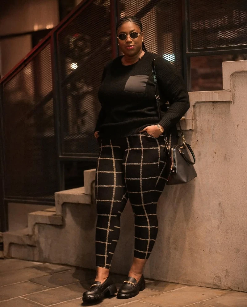 Sophisticated Grid Pattern Night Ensemble