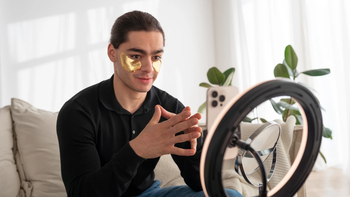 18 Wellness Influencers Whose Advice Could Actually Kill You