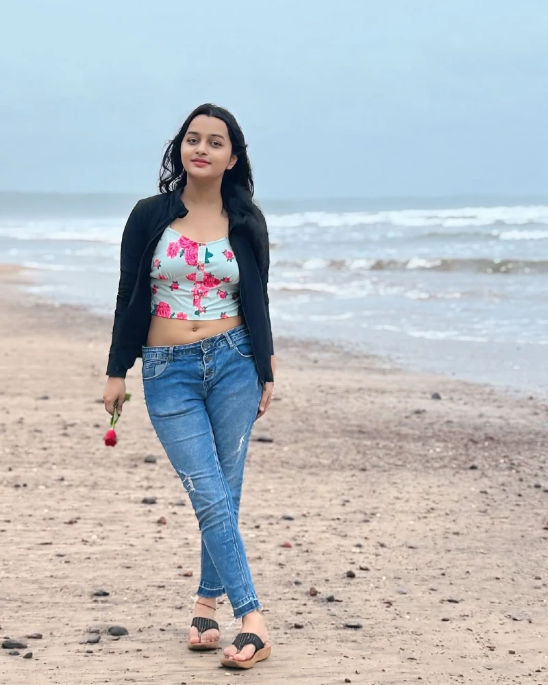 Casual Beach Day Style