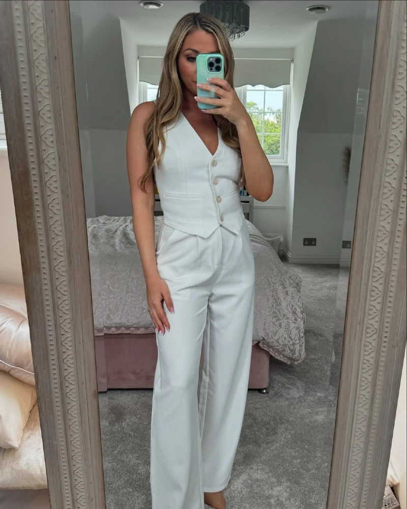 Chic Minimalist White Suit