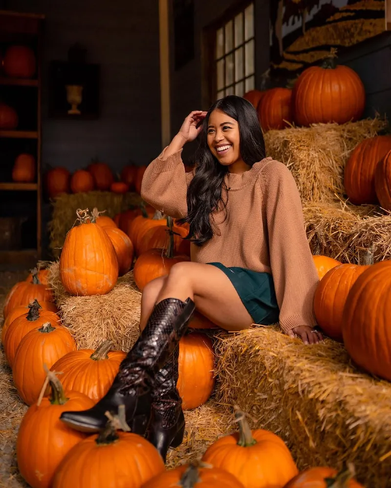 Cozy Autumn Vibes with Pumpkins