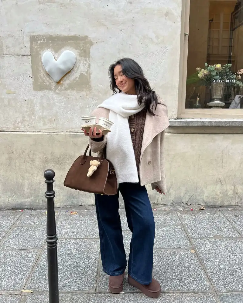 Cozy Cafe Chic