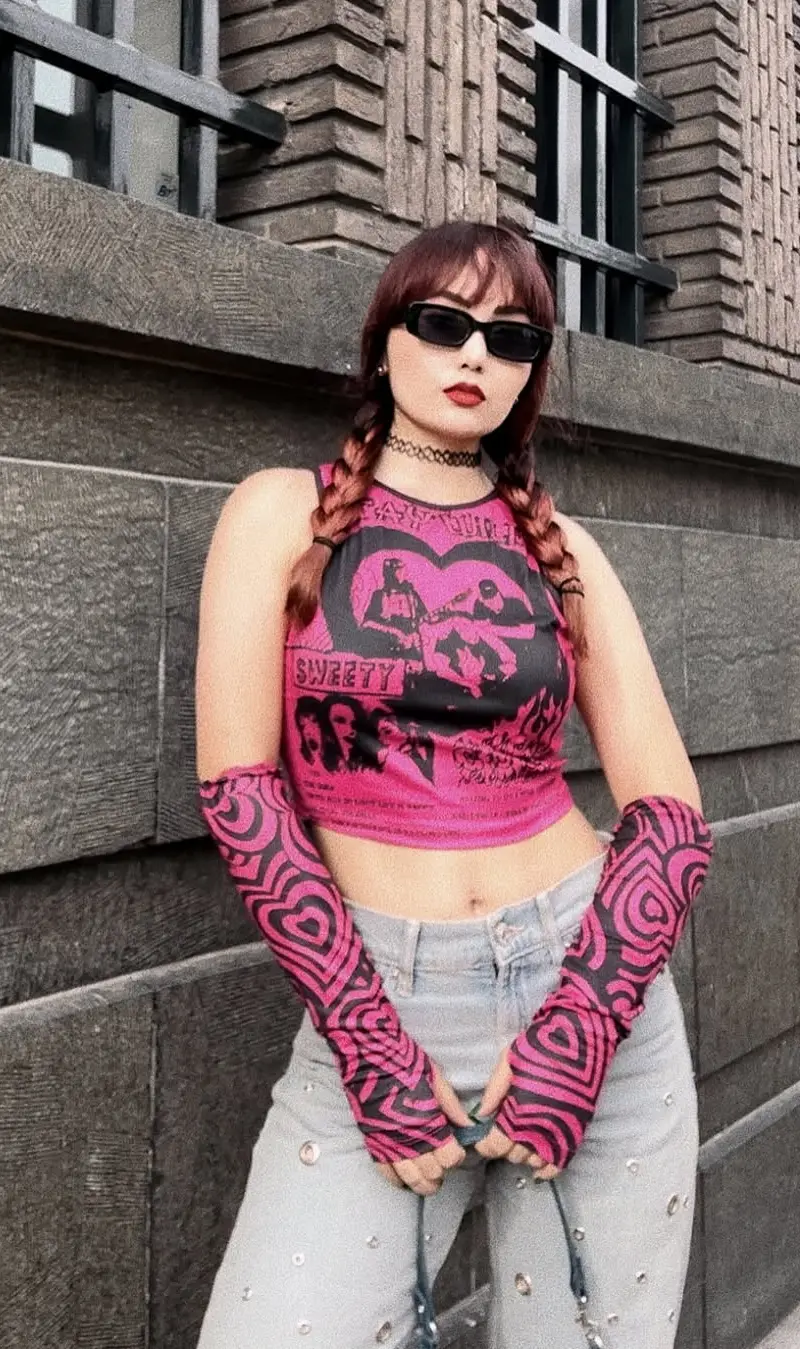 Edgy Pop Punk Glam