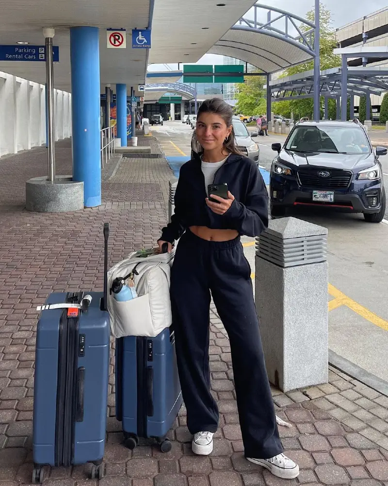 Effortless Airport Athleisure