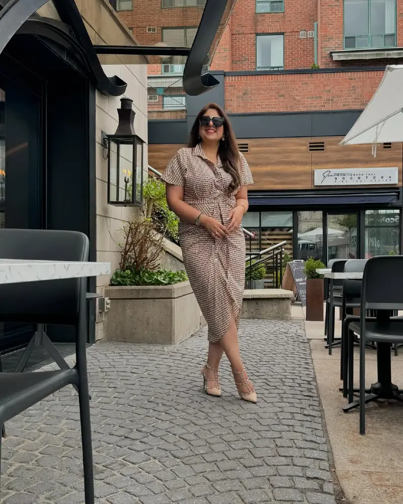 Effortless Chic for a Casual Bite