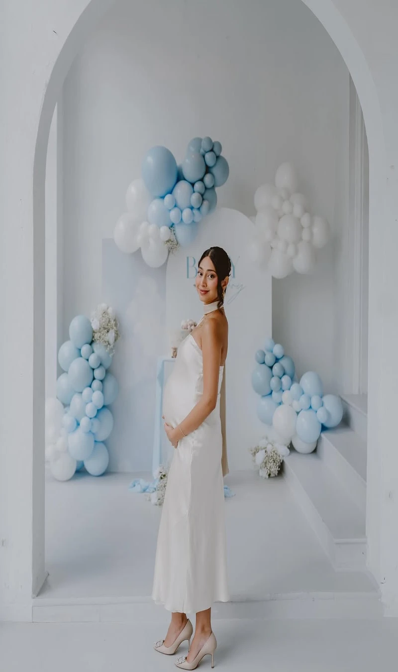 Elegant Satin White Dress 