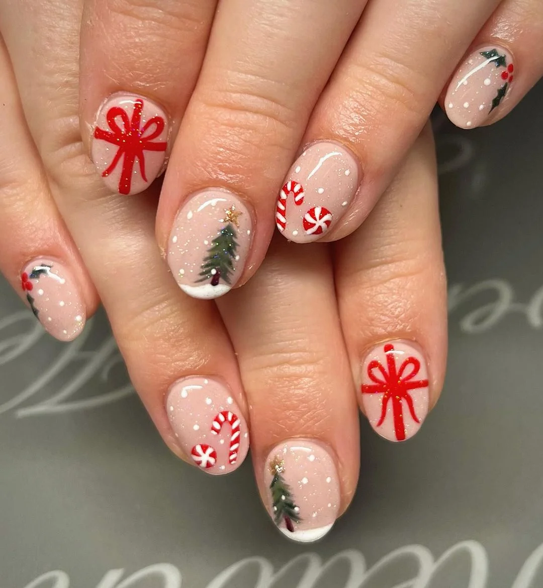 Festive Winter Wonderland Short Nails