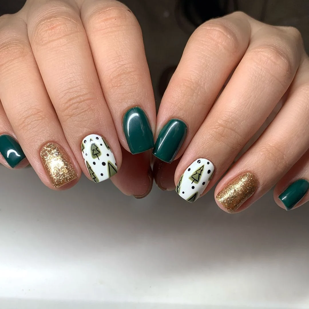 Forest Glam Christmas Nails