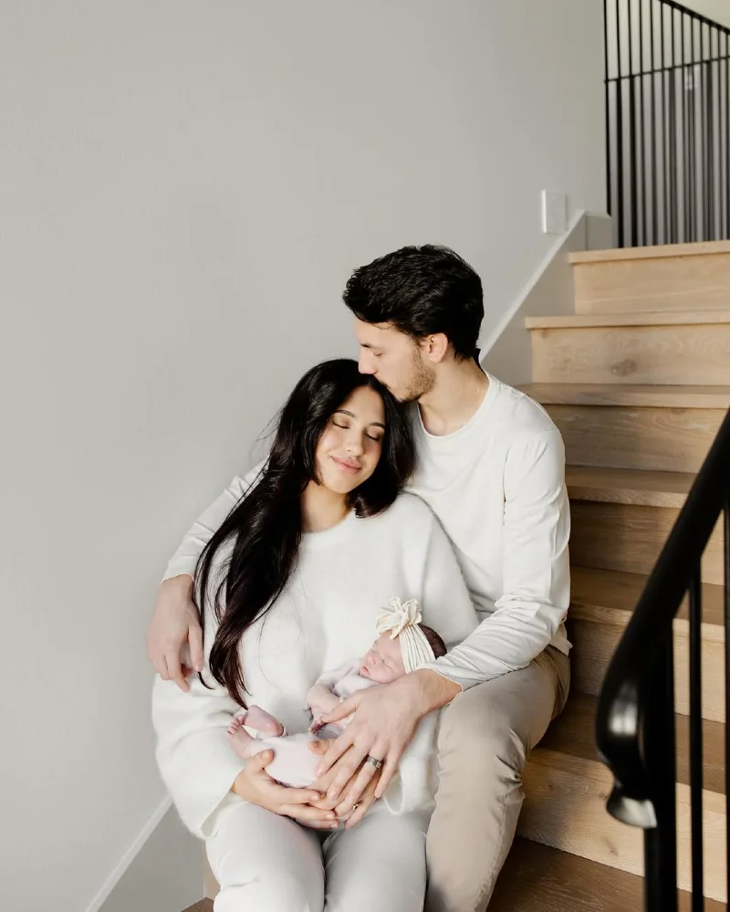 Minimalist Newborn Family Look