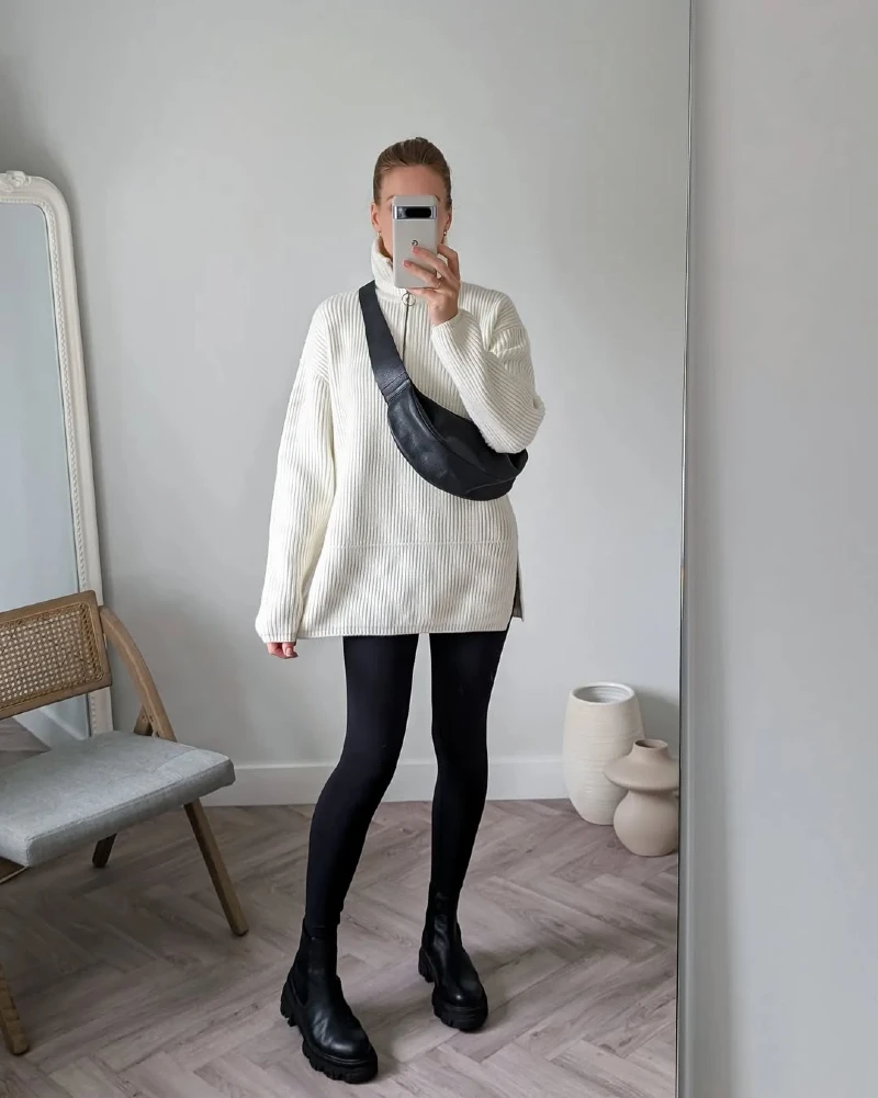 Minimalist Oversized Sweater and Leggings Look