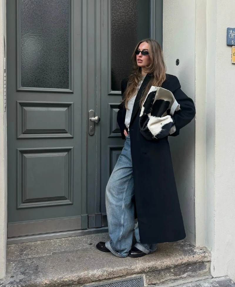 Monochrome Minimalist Layers
