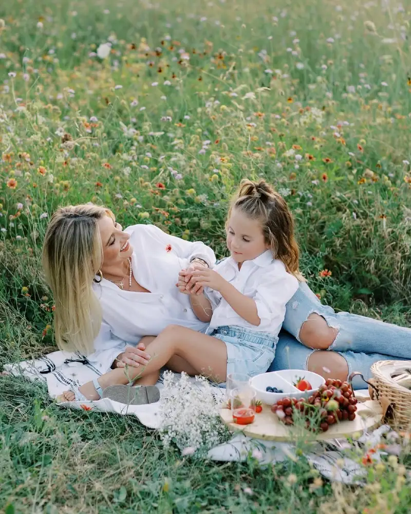 Mother and Daughter Picnic