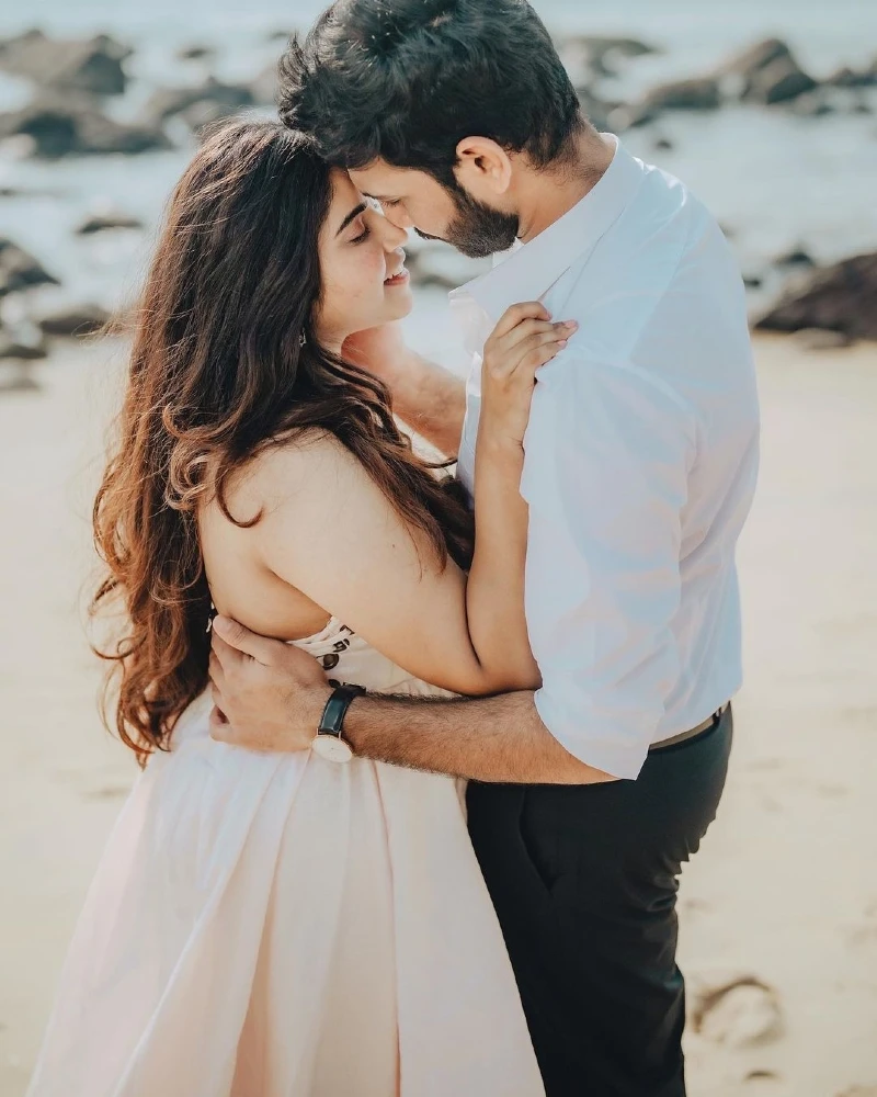 Romantic Beach Engagement