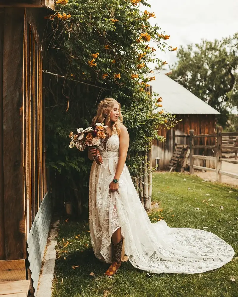 Rustic Boho Bridal Look