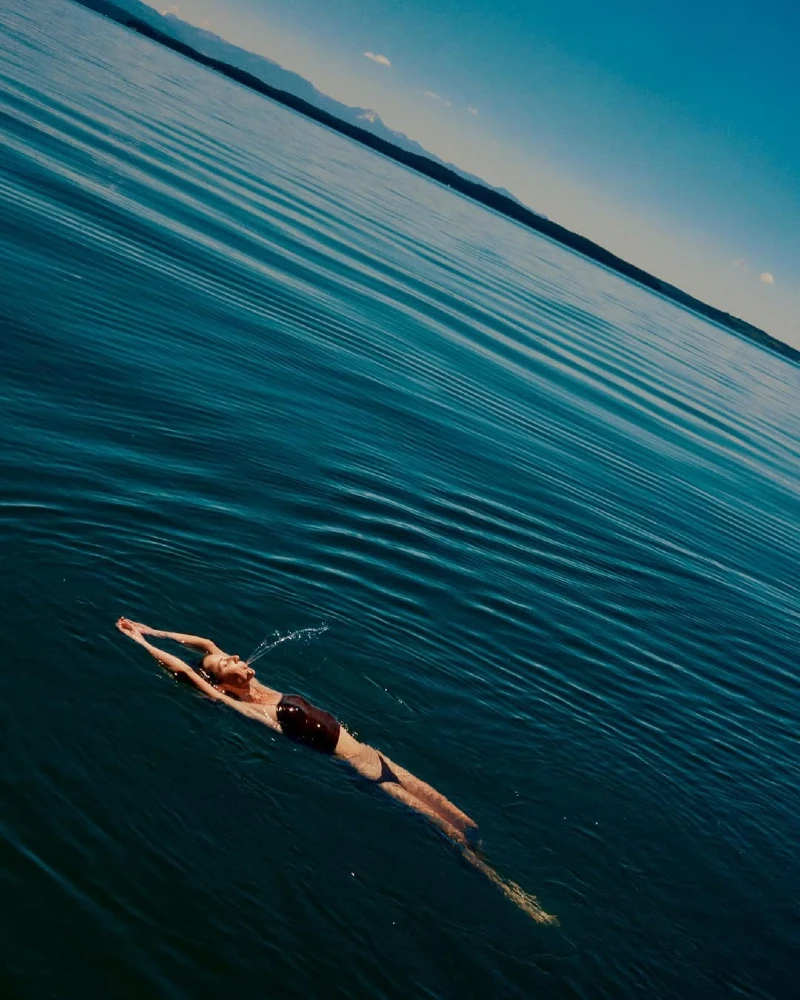 Serene Float Session