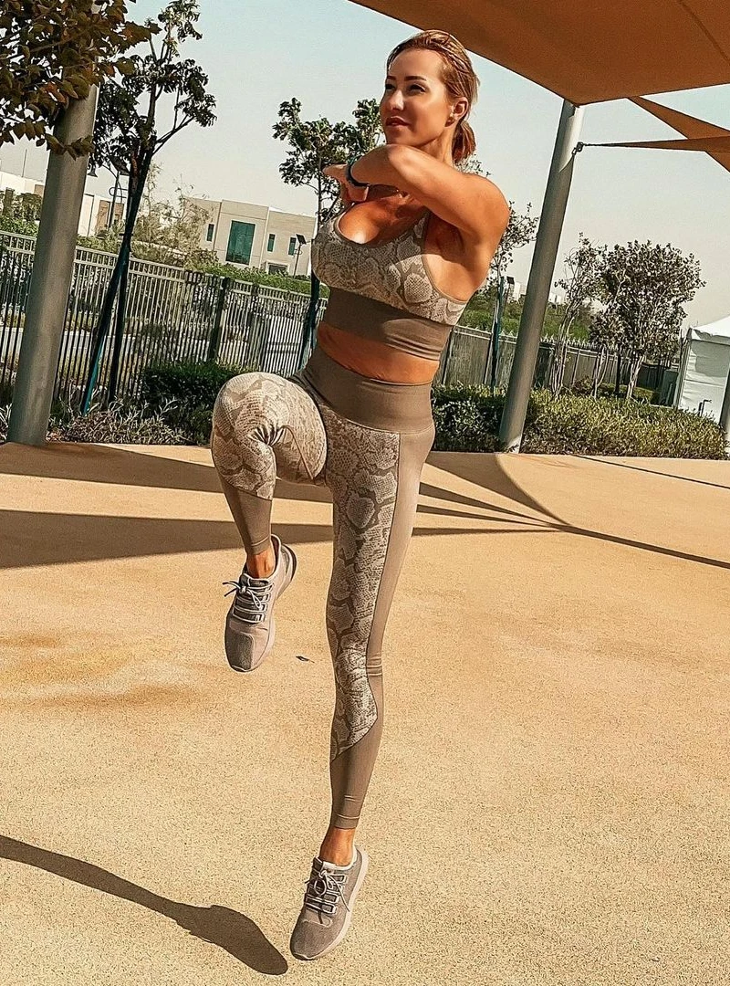 Snake-Skin Gym Ensemble