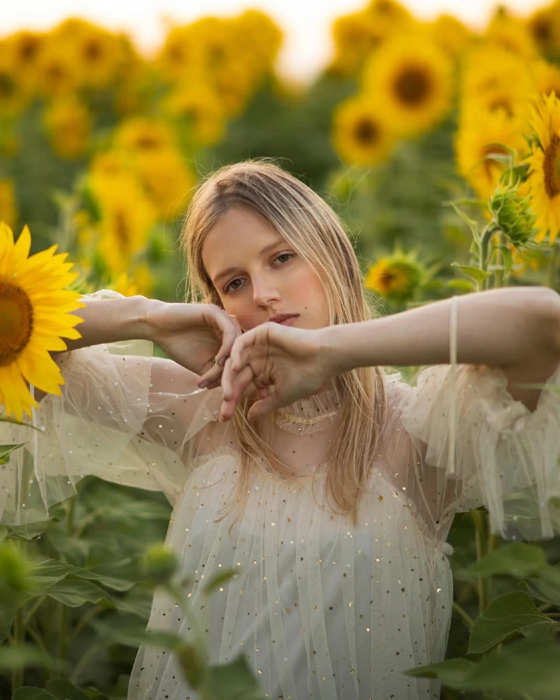 Sunflower Field Serenity Photoshoot Ideas