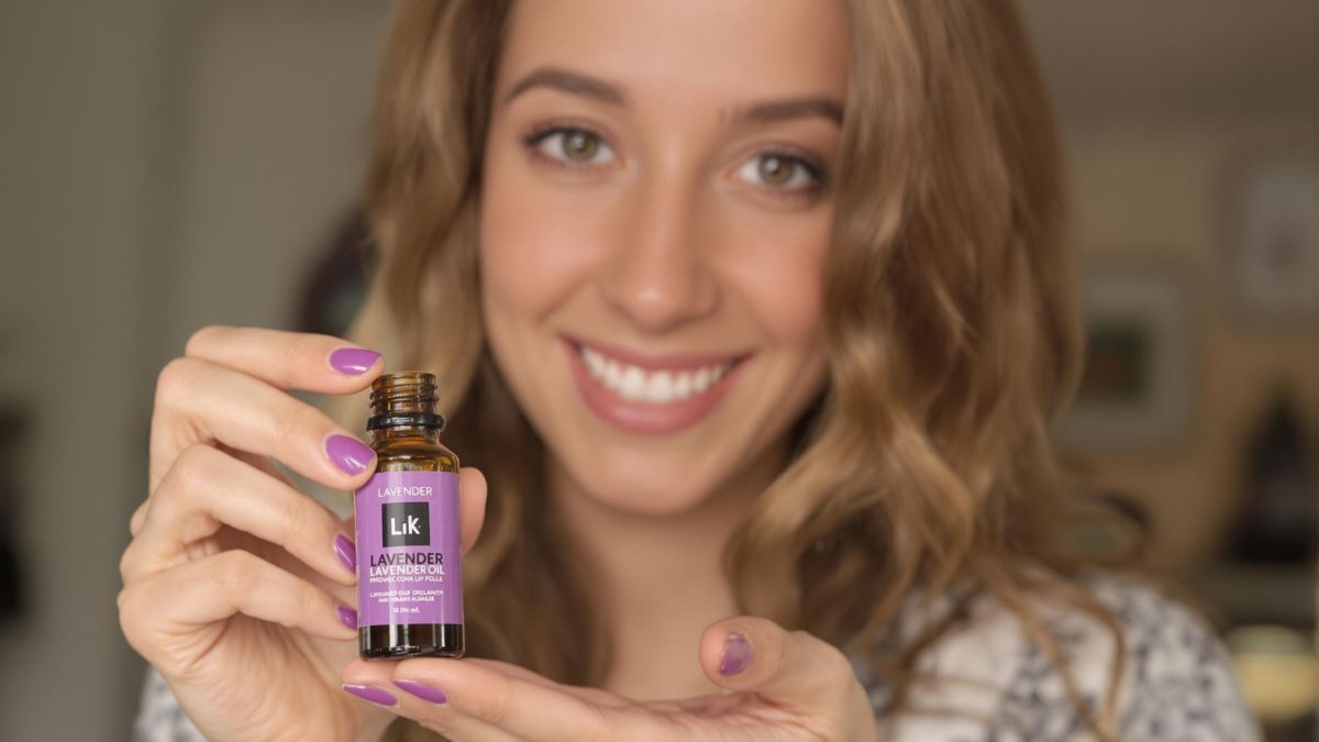 Use Essential Oils for Skin Rejuvenation