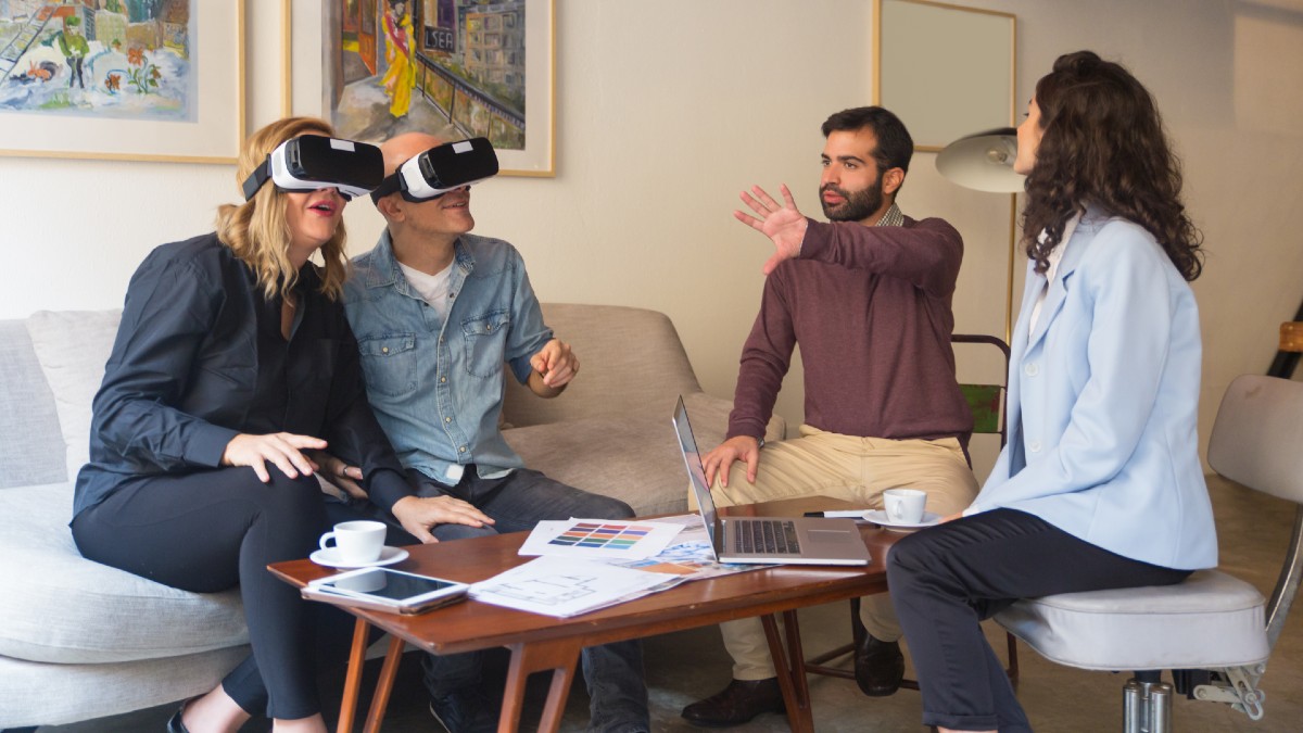 customers enjoying vr experience