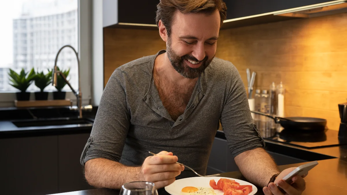 The FIRE Movement at 40: How Millennials Are Retiring Decades Early on $0.65 Breakfasts